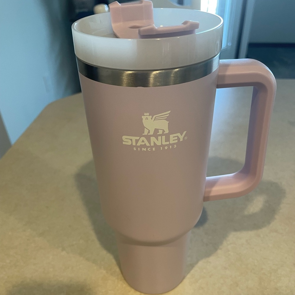 Lilac Stanley